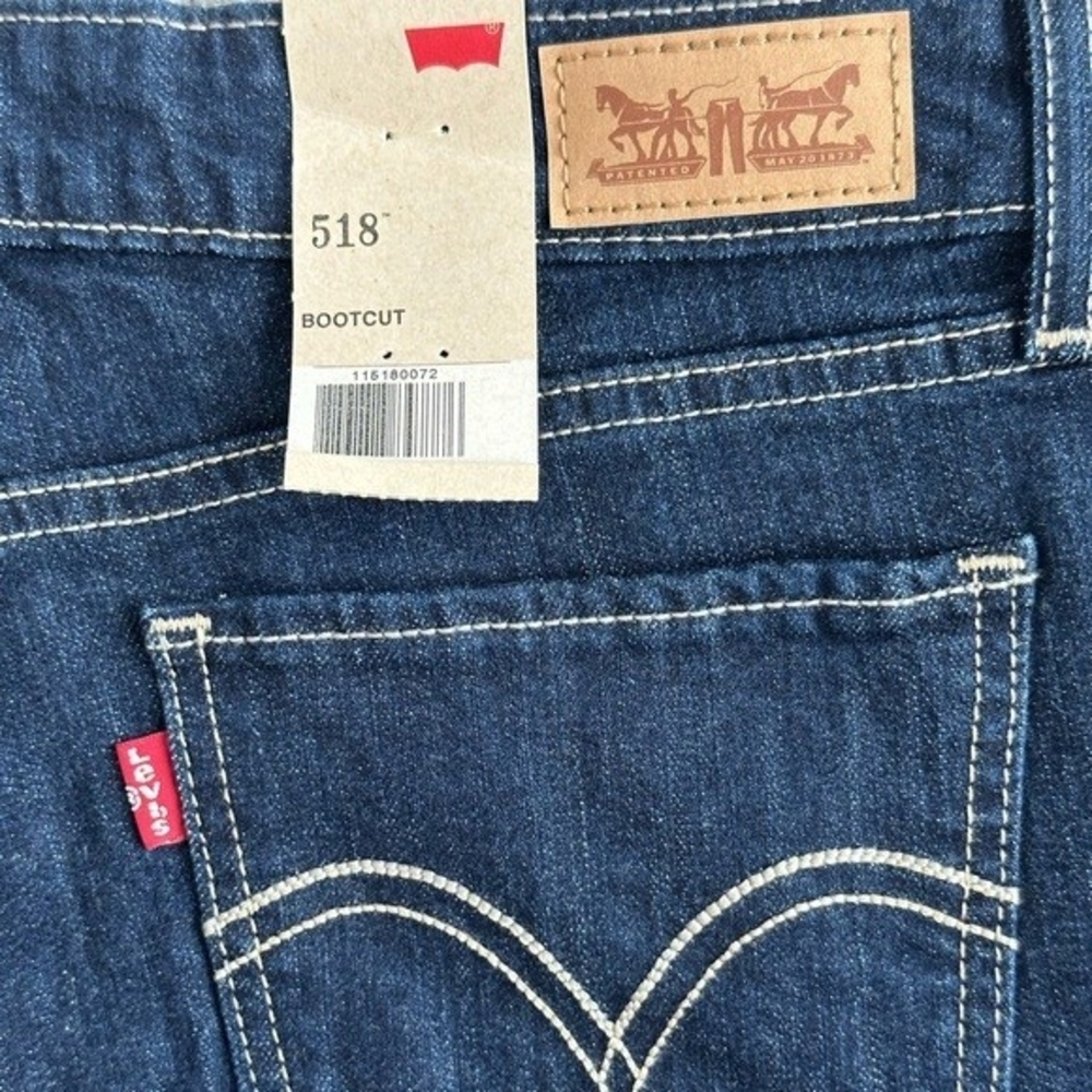 Levi's 518 Superlow Bootcut Women's Jeans 29/30 Dark Blue Low Rise NWT - Picture 8 of 9